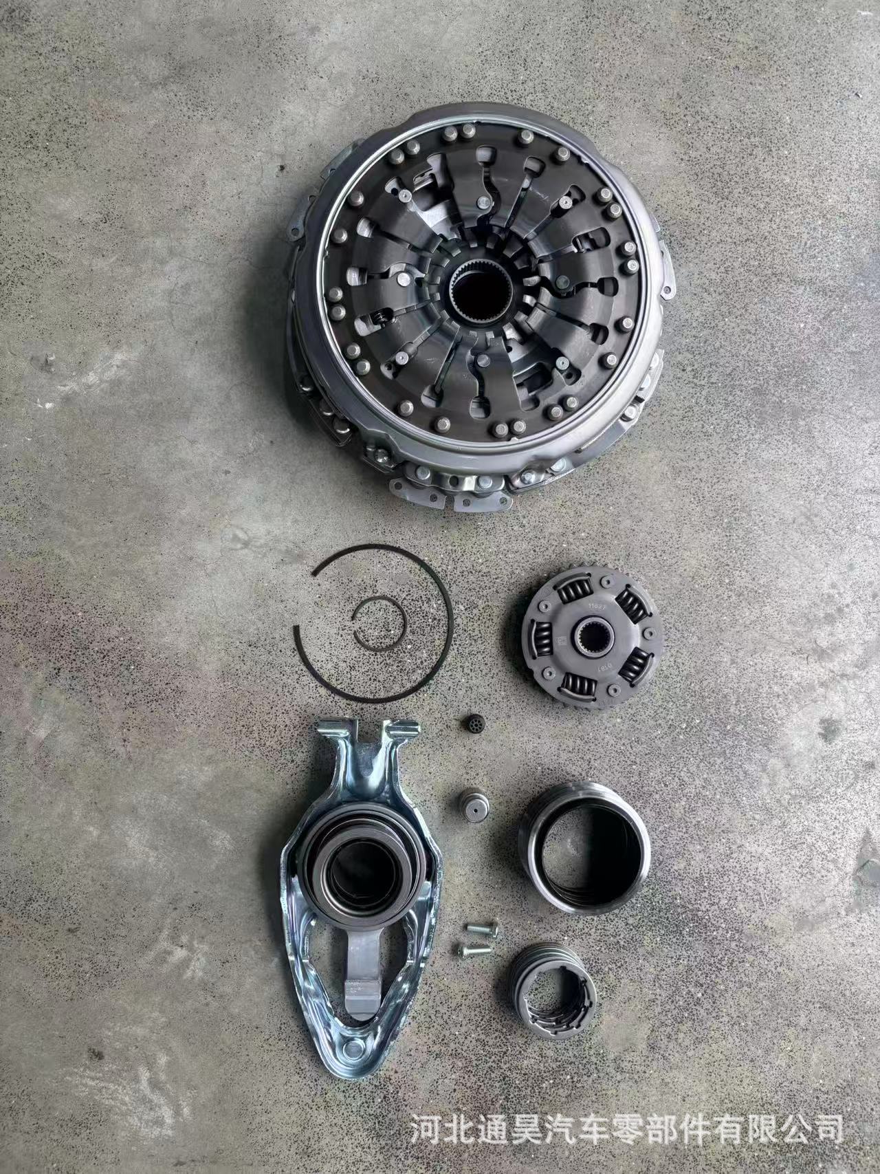 Dual-clutch assembly 602000600 automatic transmission clutch pressure plate kit cross-border auto parts export accessories