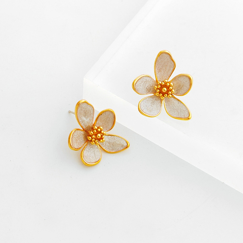 1 Pair Sweet Flower Copper Plating Ear Studs display picture 2