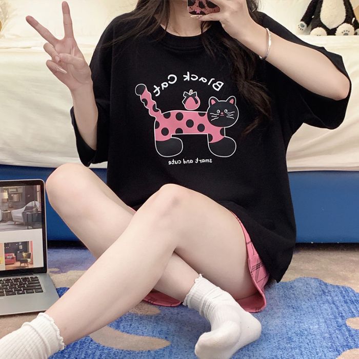 Venta al por mayor transfronteriza verano nuevo estilo cuello redondo pijamas estampados de dibujos animados pantalones cortos de manga corta para mujer