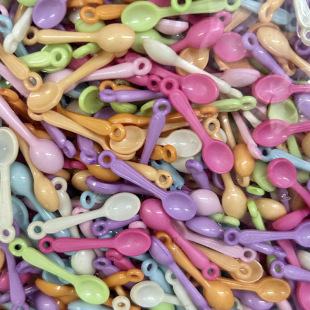 25*6mm acrylic color cute small spoon hanging hole pendant diy key chain jewelry accessories material wholesale