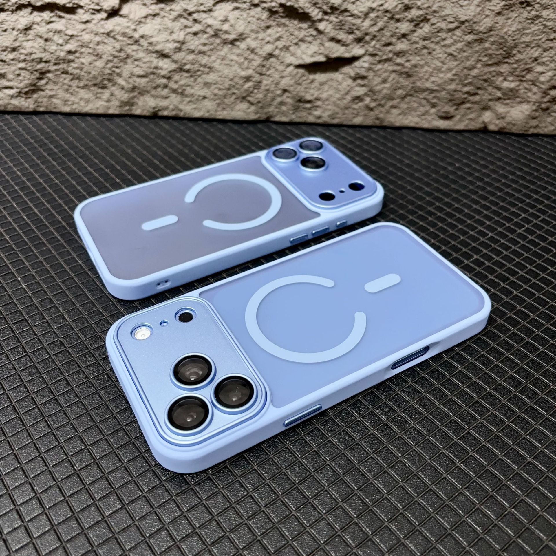 Funda Magnética para Celular para iPhone 17 / 18 Pro, PC, Mate, Anticaídas