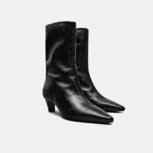 ������MDŮЬ��ɫ��Ͳ��ѥ��Ƥ���дָ���ѥܛƤֱͲƴ�Ӽ��^��ѥ