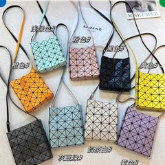 日本原厂新款斜挎mini小方盒4*5磨砂几何菱格单肩斜挎女包小方包