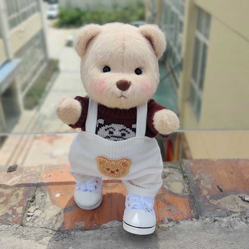 다크 브라운 베어 헤드 스웨터 + 흰색 스트랩 + 신발