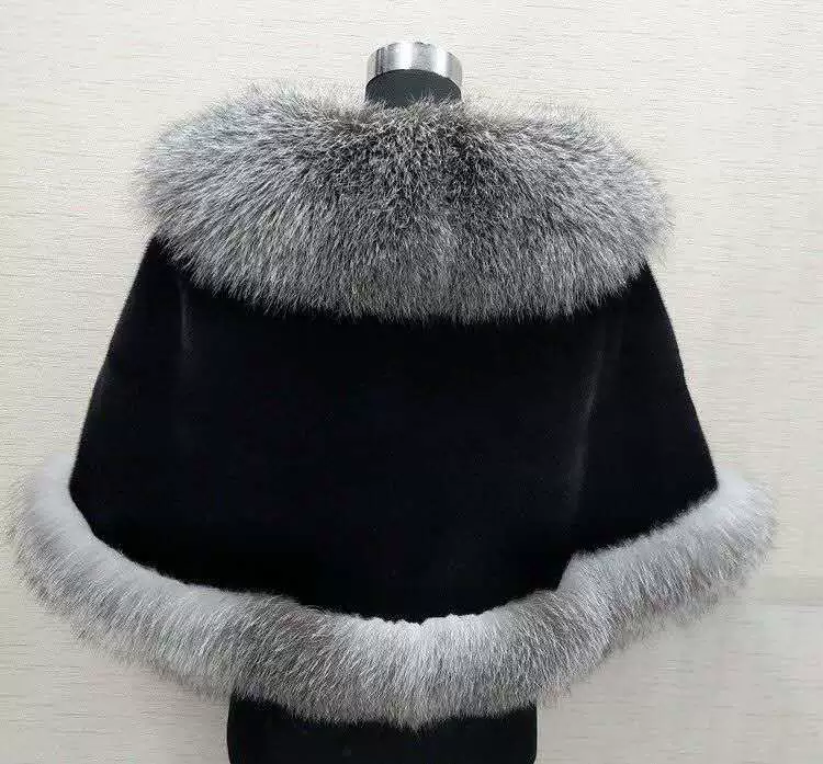 Зимний плащ с меховой отделкой, one size, на мать невесты, делюксовая версия