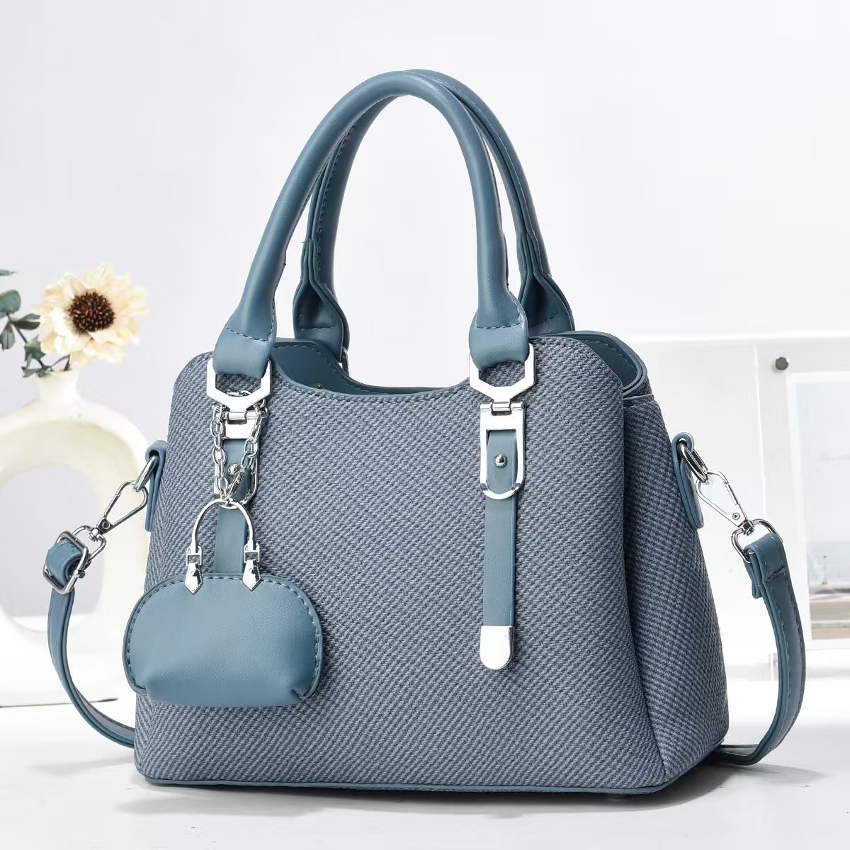 Bolsos para mujer 2025 nuevo bolso de hombro bolso de mensajero bolso femenino esencial de la diosa del sentimiento de alta gama