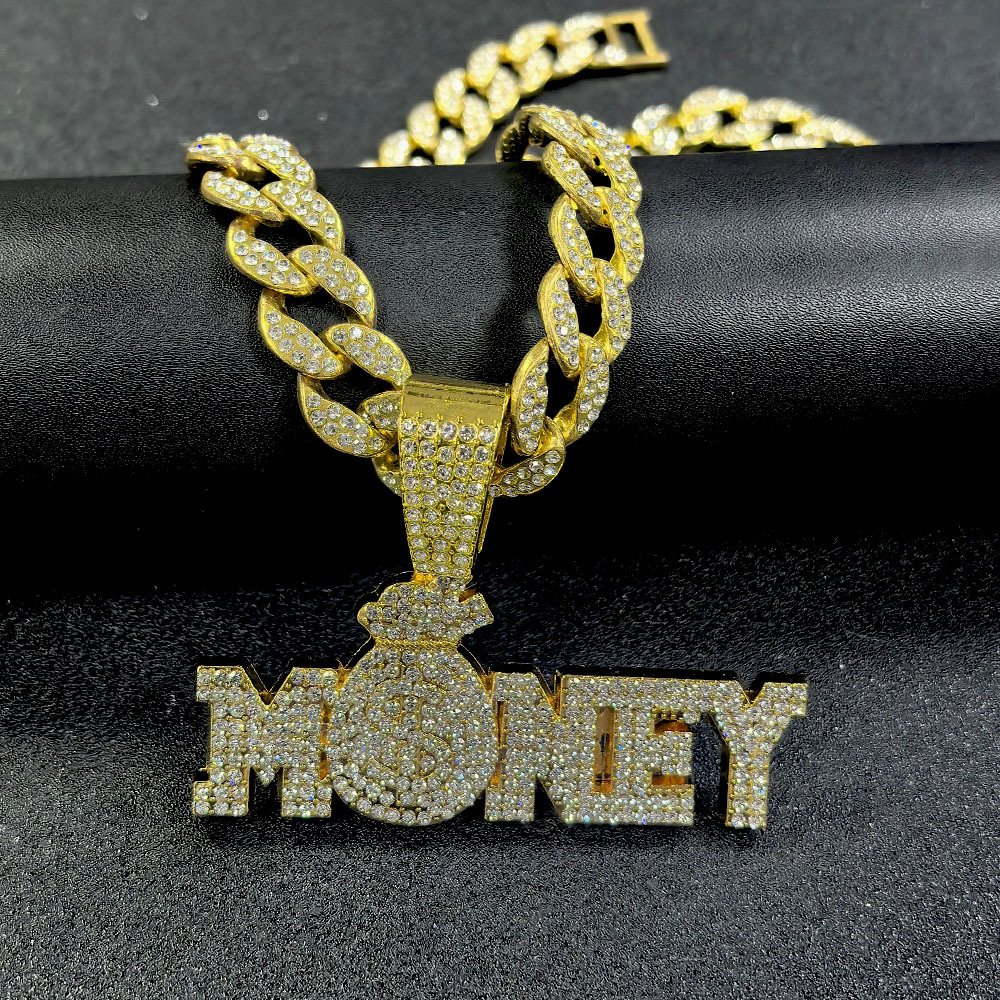 Letras hip hop transfronterizas MONEY colgante de aleación de diamantes de moda europea y americana collar de personalidad de cadena cubana fabricantes al por mayor image 5