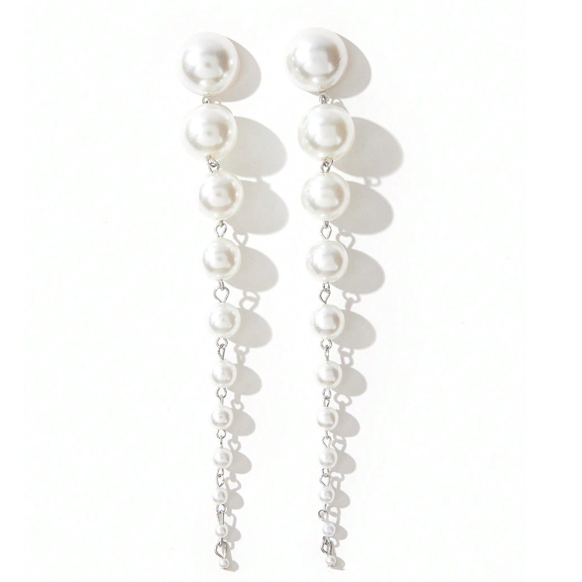 Brincos longos de pérolas, modelo Cross-Border, sucesso de vendas, com personalidade europeia e americana, exagerados e versáteis._voghion.com