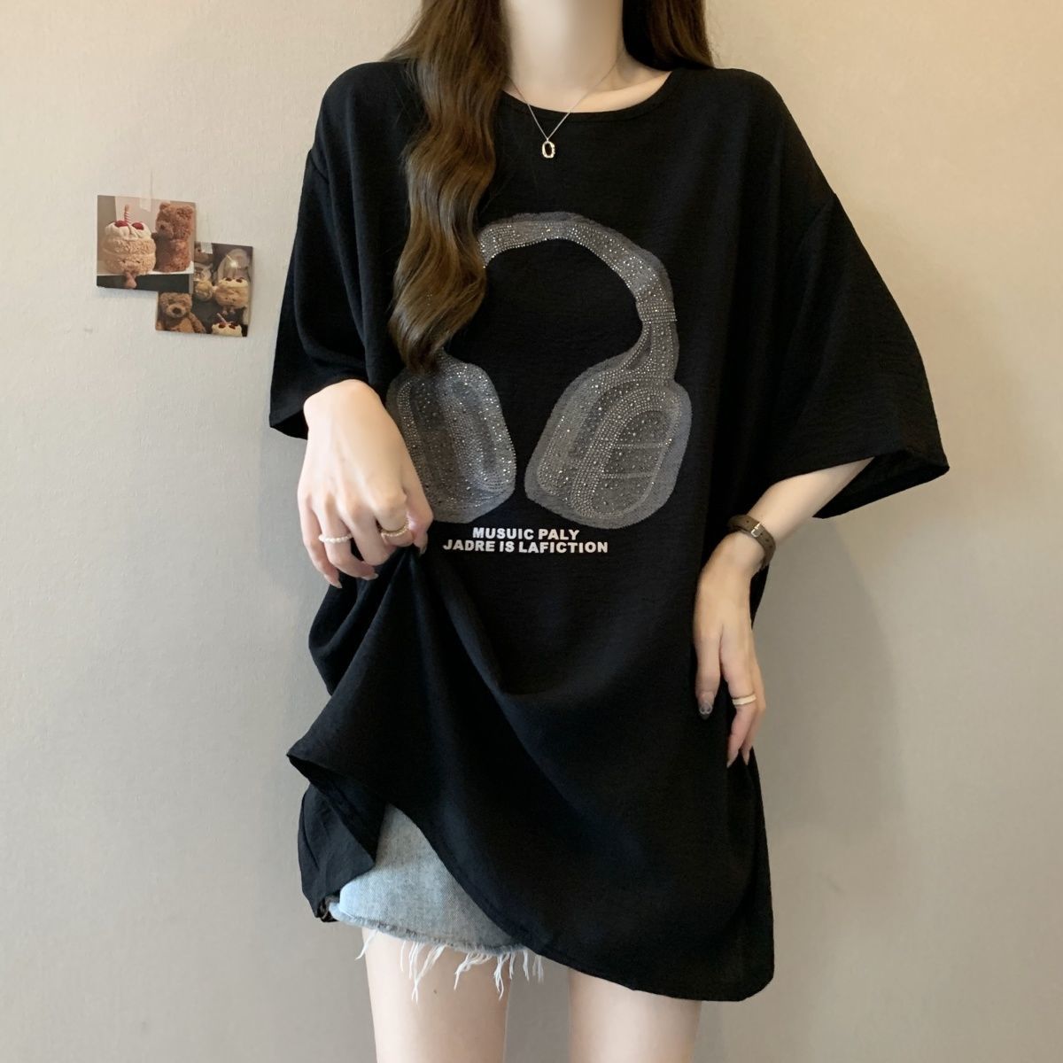 Camiseta de manga corta de seda de hielo arrugada de gran tamaño para mujer verano 2024 nuevo estilo holgado que cubre la carne que es delgada y gorda mm para mujer image 8
