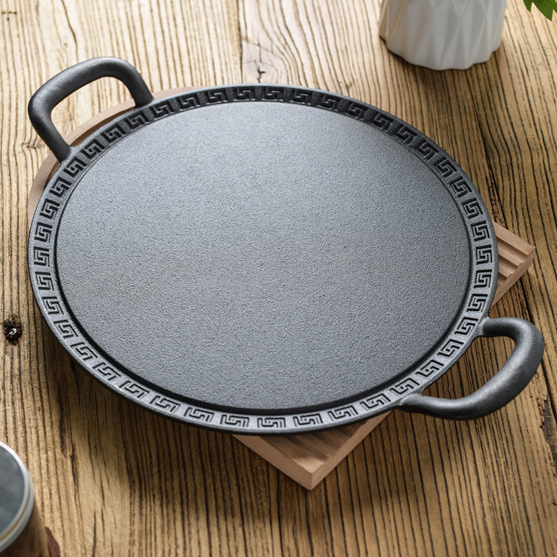 Cast iron multi-functional frying pan, no coating, physical non-stick, iron pan, home use barbecue flat pan, pancake and jianbing pan
