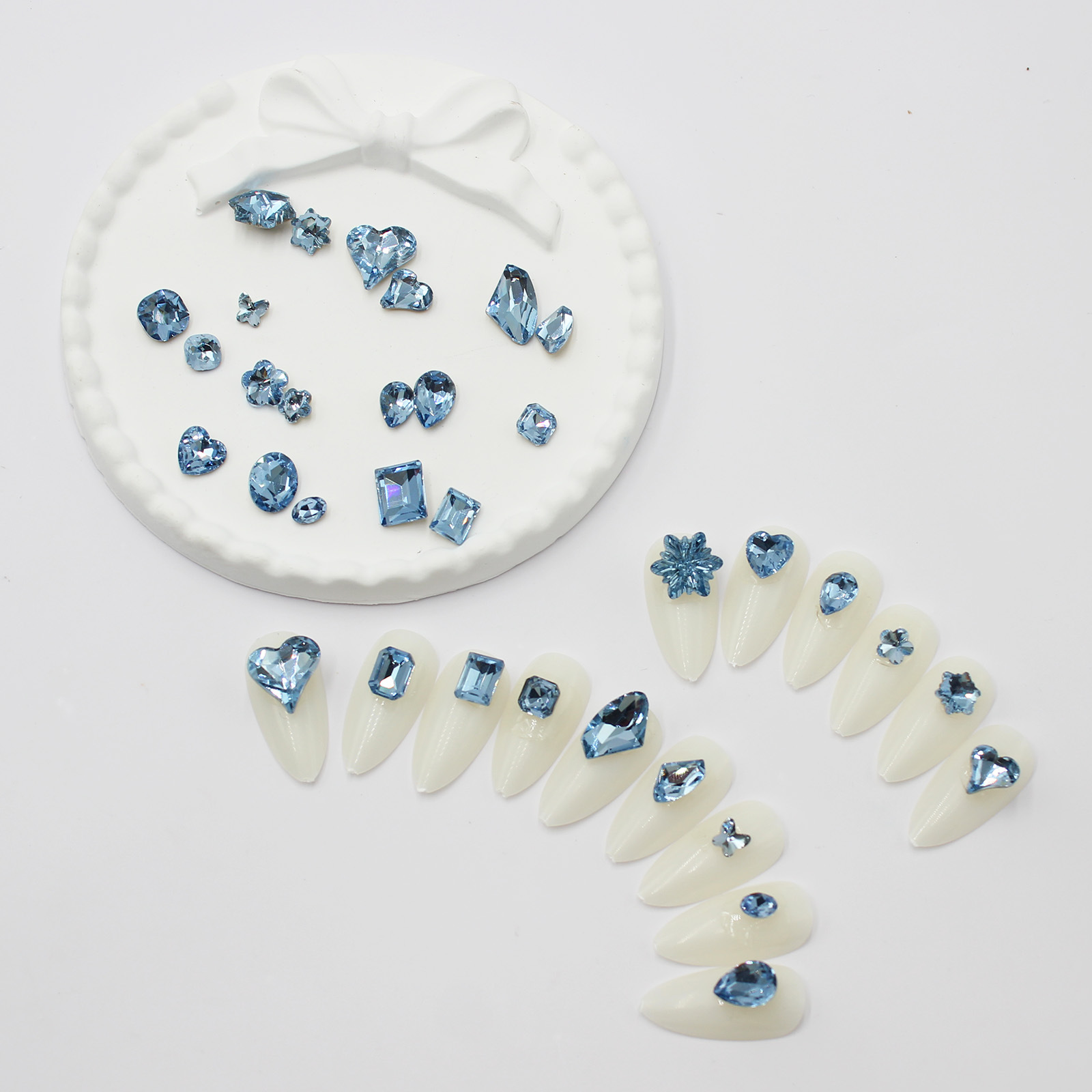 Wholesale whole pack 360 elegant blue pointed special-shaped diamond Horse Eye Diamond light blue cross-border nail jewelry