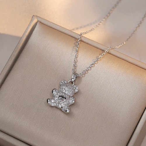 Titanium steel necklace female Korean Internet celebrity sweet hip-hop full of diamonds and smart crystal love bear pendant non-fading jewelry
