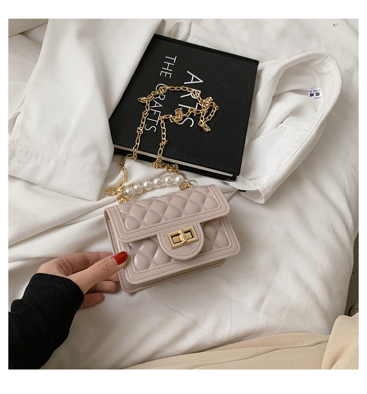 Fashion Chain Pearl Messenger Shoulder Portable Bag display picture 14