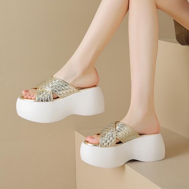 Dép sandal nữ xỏ ngón đế bệt quai đan chéo mùa hè — Màu đen, Màu vàng, Màu bạc