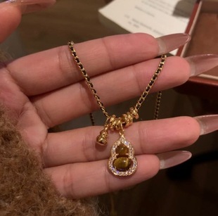 �ﶬ�¿��ʯ���J�朵���С���OӋ�аٴ�B��������|�i���Ů