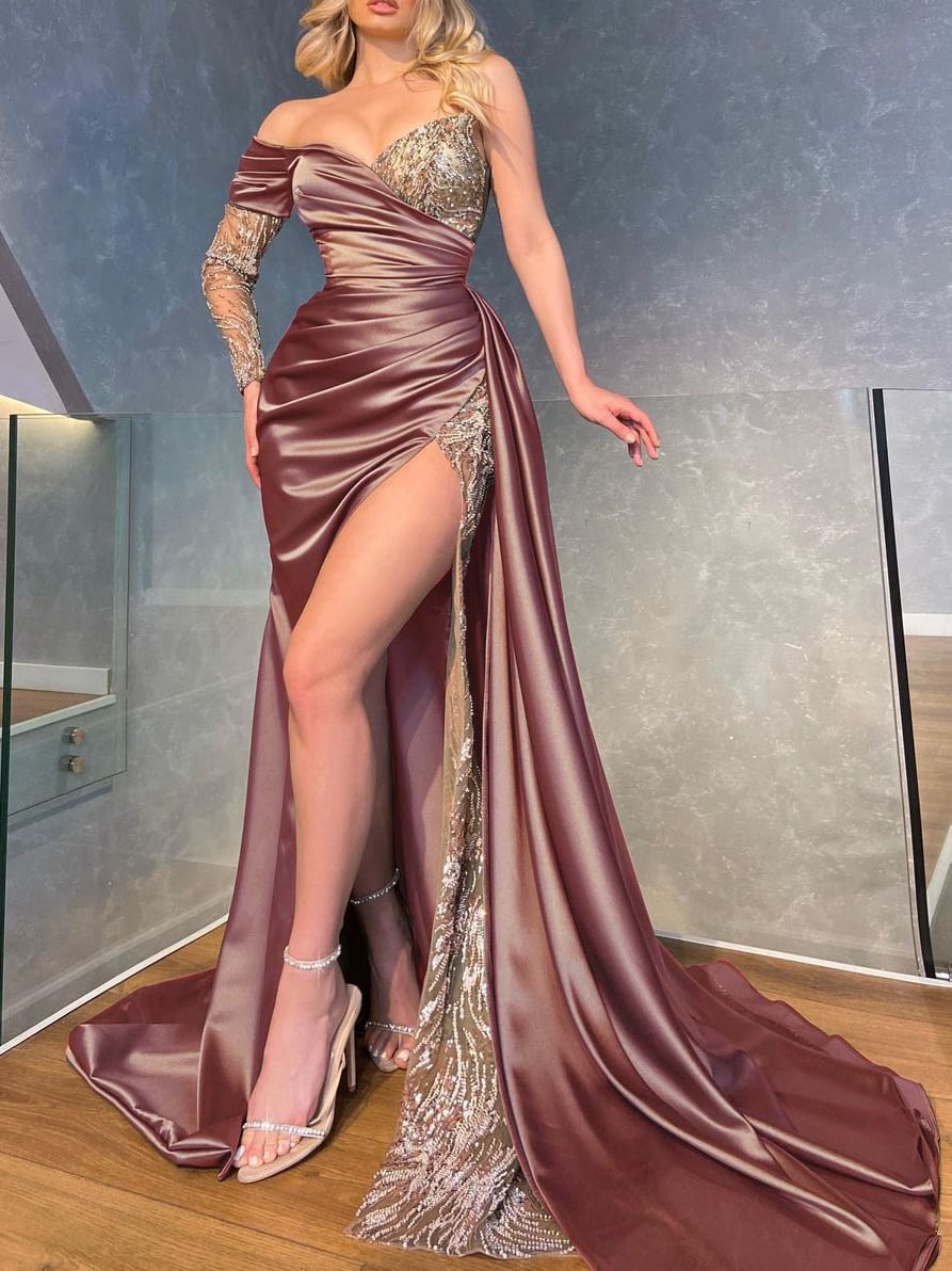 GraceChic 2024 New European And American Style Plus Size Women's Lace Big Hem Sexy Long Dress With Train For Banquet Evening Gown_voghion.com