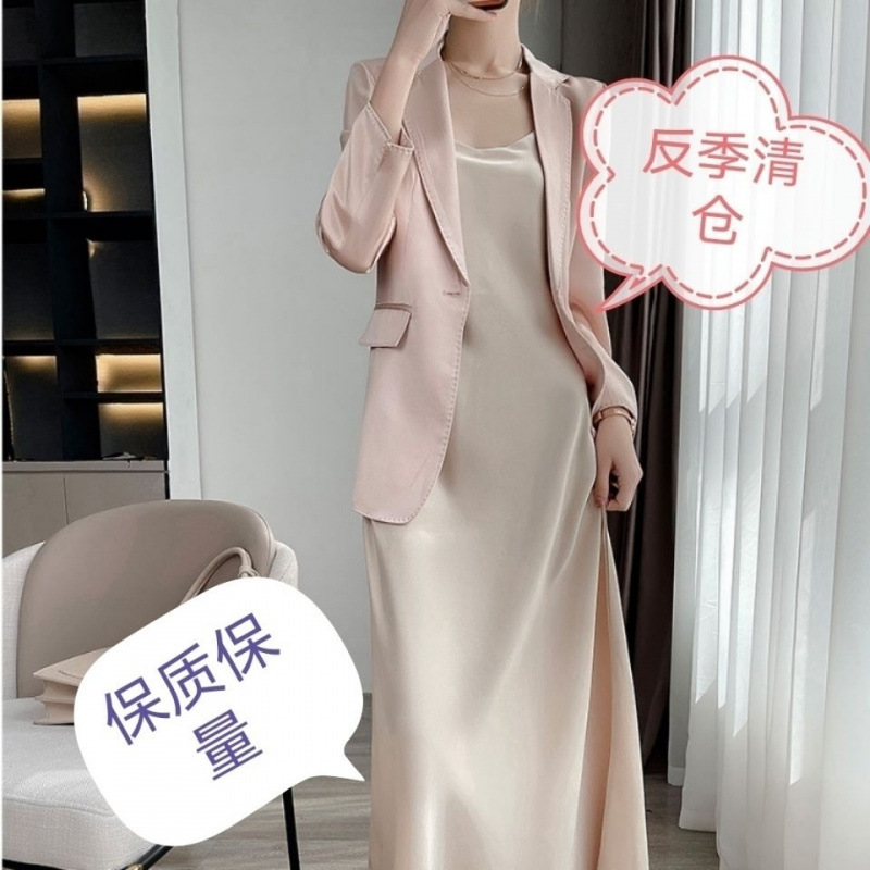 Mulberry Silk Sling dress Women's Summer Lining Base Acetic Acid Satin Silk Mid-Length V-Neck New