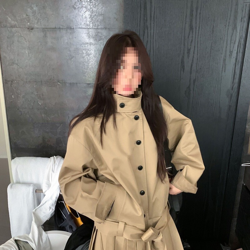 Trendy Niche Stand-Collar Trench Coat for Women, New Autumn Korean Style, High-Intelligence Feel, Two-Way Pleated Dress, Spandex Trendy Niche Stand-Collar Trench Coat for Women, New Autumn Korean Style, High-Intelligence Feel, Two-Way Pleated Dress, Spandex