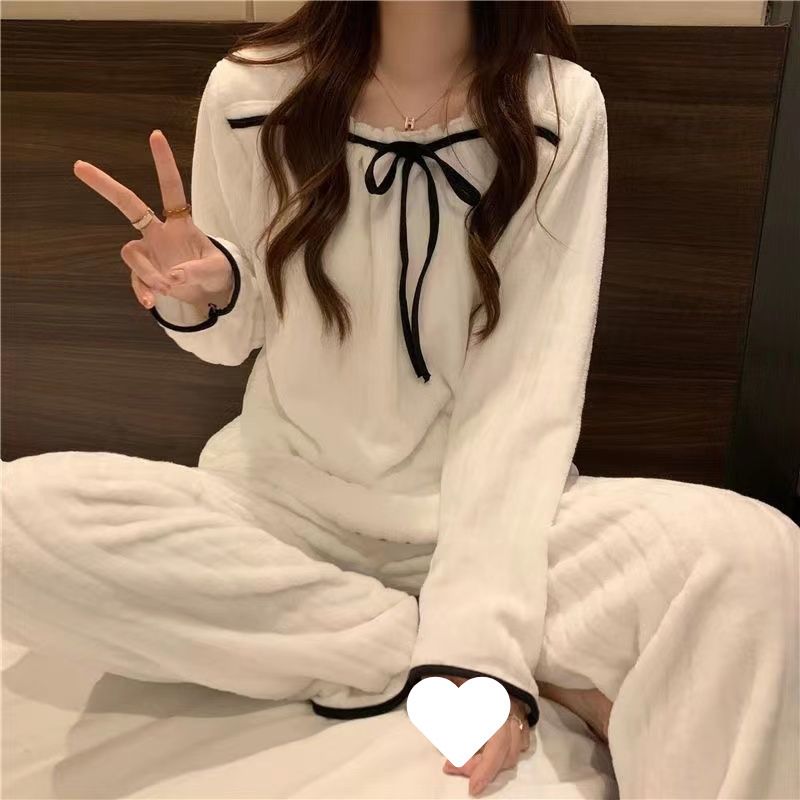 秋と冬の女性用コーラルベルベットパジャマ、厚くて甘い、年齢を軽減する長袖トップス、長ズボン、ホームウェア、直販|undefined