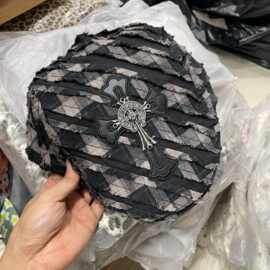 日系复古毛边格纹十字架前进帽女y2k千禧辣妹个性气质百搭贝雷帽