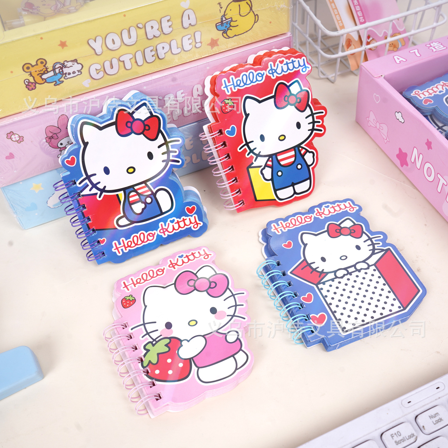 Caricatura Kitty A7 bobina de forma especial esta creativa Sanrio línea horizontal página de color cuaderno de mano fuente de cuaderno de estudiantes