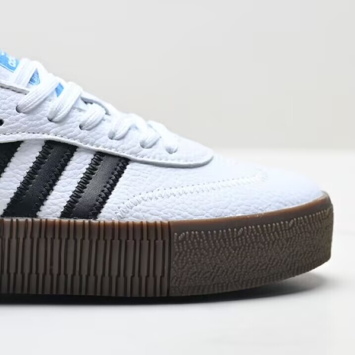 2026 New Style Putian Shoes, Height-Increasing Thick-Soled Low-Top Sneakers, Non-Slip, Breathable, Simple Style, Couple's Casual Sports Shoes