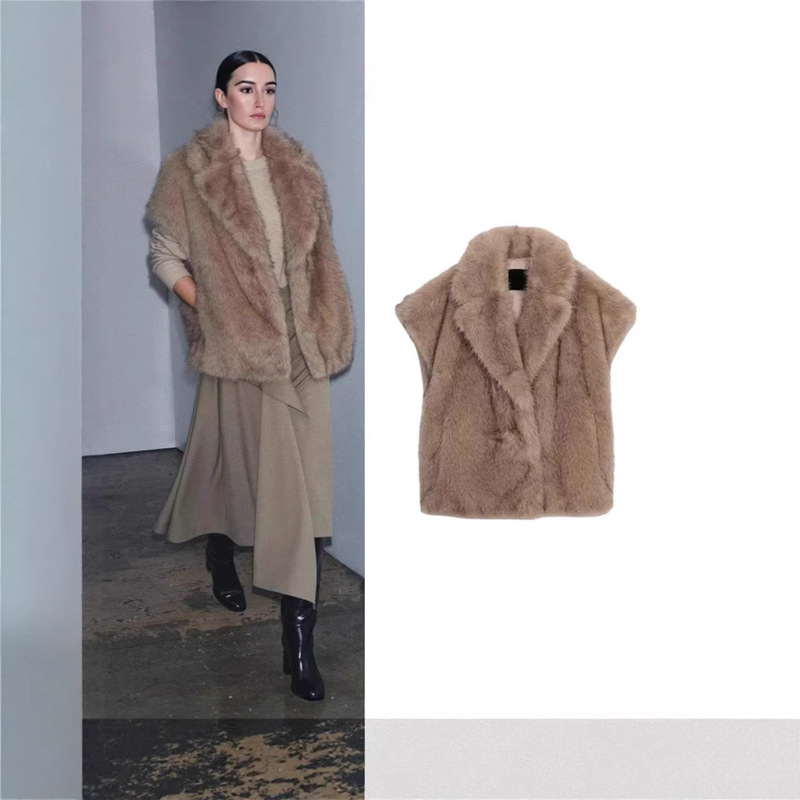 European and American Autumn and Winter New Style Vests and Jackets, Plus-Size Women's Clothing, Women's Tops with Faux Fur Lapels C0020