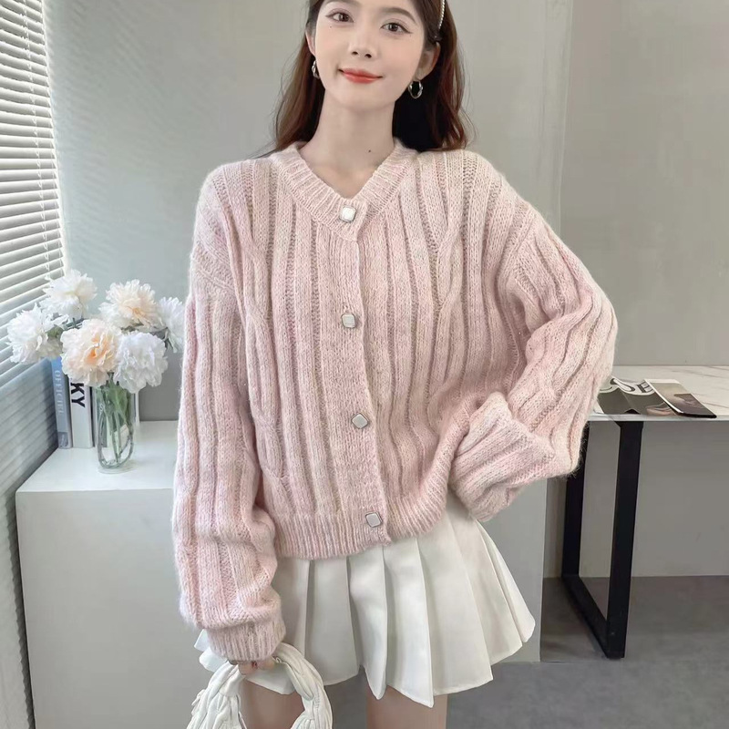 软糯毛衣女短款洋气2025秋冬新款外套闪亮珠片特种纱韩系针织开衫|undefined