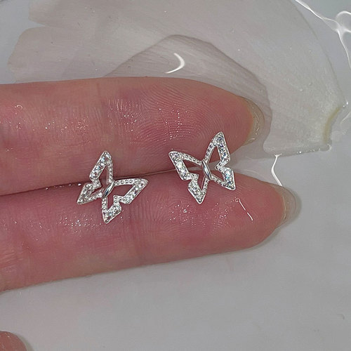 Ganjia S925 sterling silver butterfly earrings women's ear piercing zircon ear bone nail earrings  new earrings summer