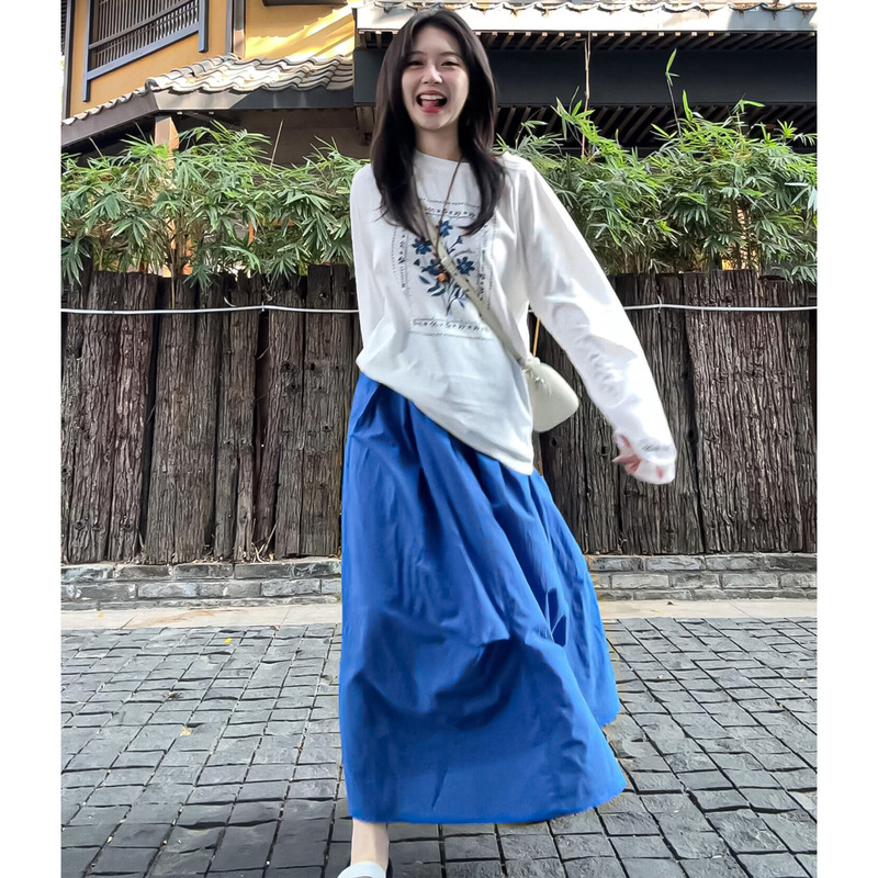 Korean Style Retro Blue Irregular Loose Umbrella Skirt for Women Summer 2026 New High-Waisted Slimming Casual Skirt