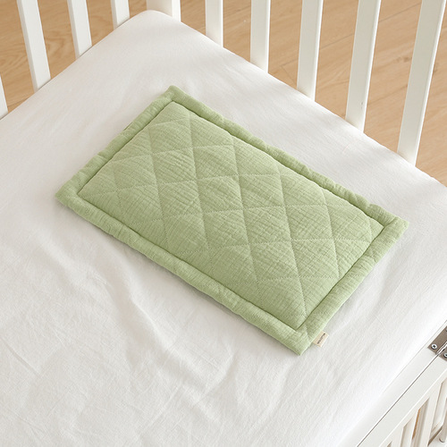 Baby newborn breathable low pillow baby pillow kindergarten soft supplies pure cotton gauze 6 months and 1 year old special
