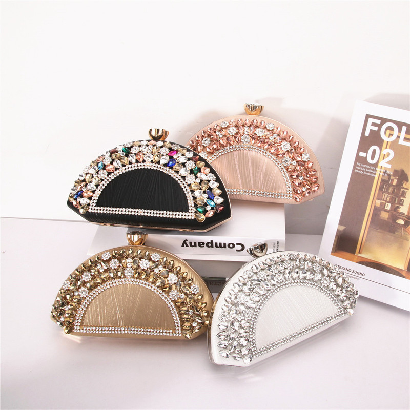 Cross-border New Arrival Fan-shaped Rhinestone Crossbody Bag Alloy PU Shoulder Bag Clip Buckle Fashion Party Party Ladies Celebrity Evening Cross-border New Arrival Fan-shaped Rhinestone Crossbody Bag Alloy PU Shoulder Bag Clip Buckle Fashion Party Party Ladies Celebrity Evening