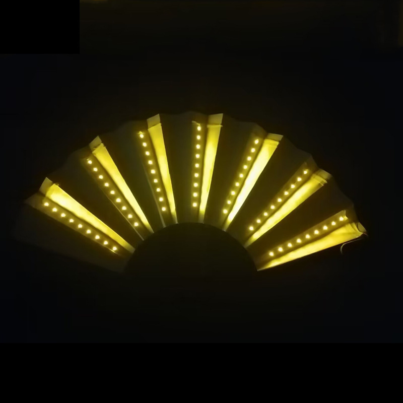 Nuevo abanico de encaje rosa con luces LED, regalo de boda, accesorio para el Festival Qixi, abanico plegable de estilo chino