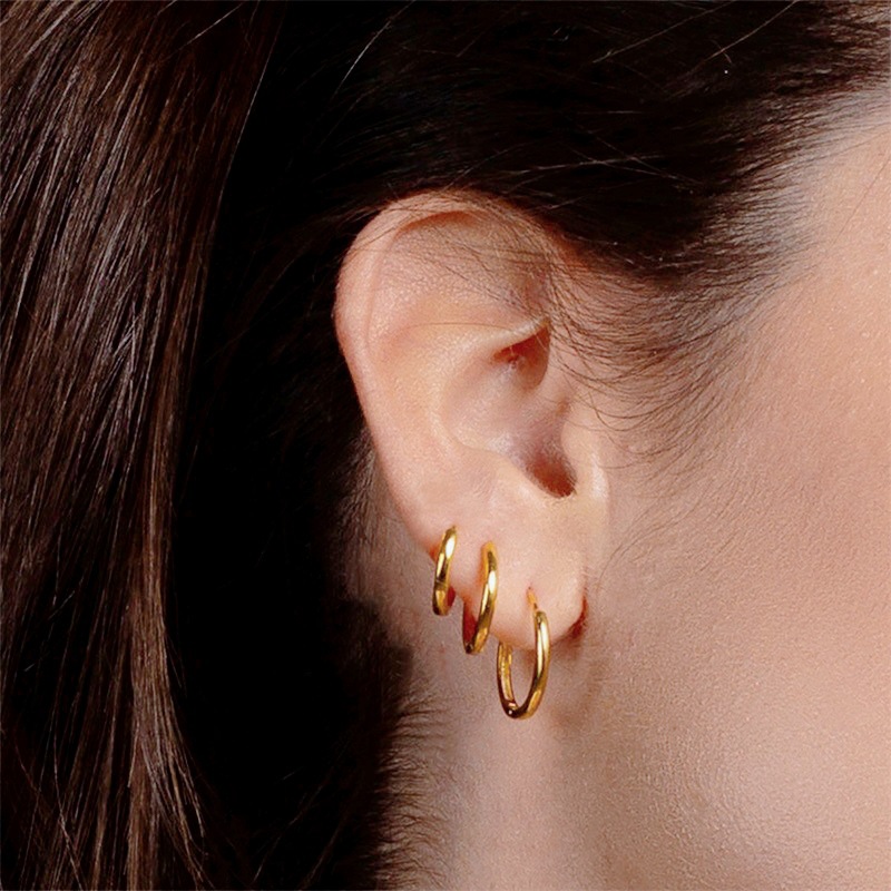 Cross-border European and American stainless steel circle earrings simple gold-plated earrings for men and women ear buckle jewelry wholesale