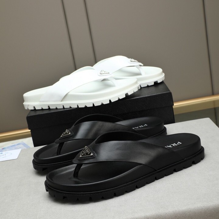 Trendy Brand New Men's Fashion Casual Flip-Flops, High-End Sheepskin Thong Sandals, Trendy Outdoor Sandals, Beach Shoes Trendy Brand New Men's Fashion Casual Flip-Flops, High-End Sheepskin Thong Sandals, Trendy Outdoor Sandals, Beach Shoes