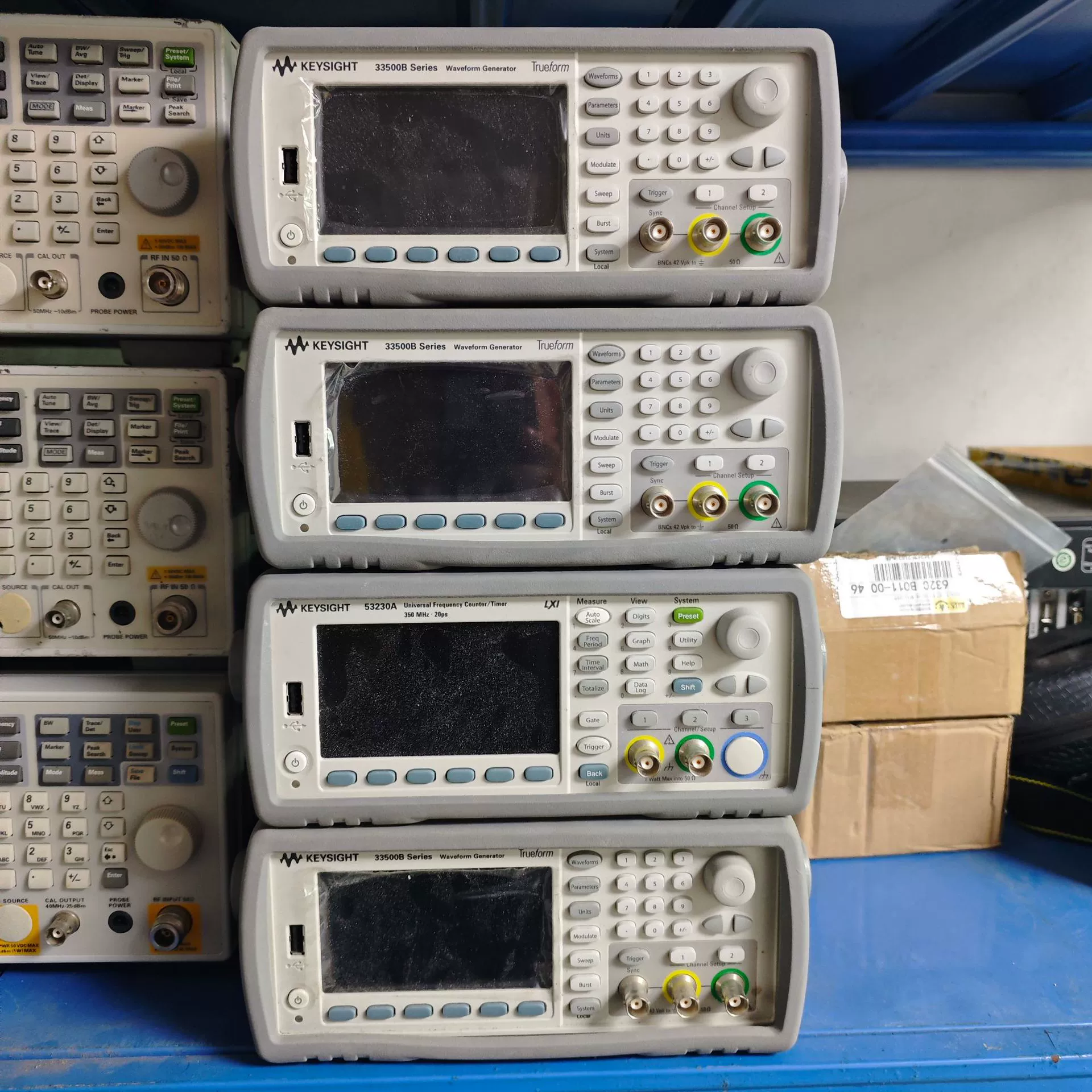 53230A 33500B для продажи KEYSIGHT является немецкогенератор сигналов общего назначения инвертор/счетчик