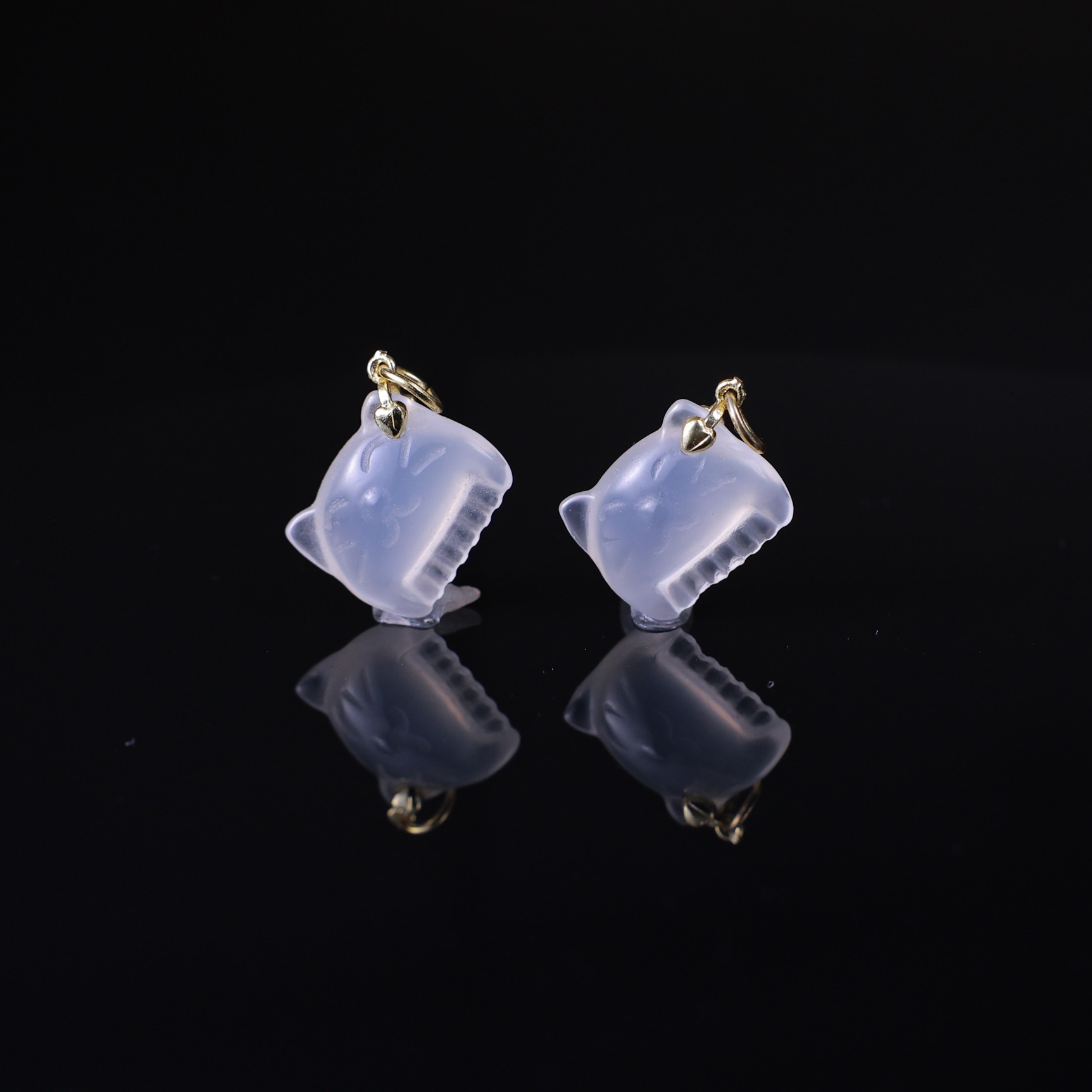 Natural White Agate Cat Claw Comb Scallop Bear Pendant DIY Jewelry Accessories Bracelet Spacer Beads Accessories Charm