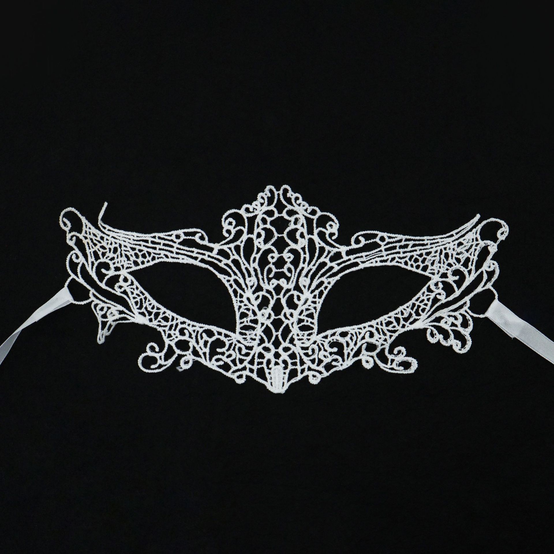 Carnaval máscara de encaje de venta transfronteriza máscara de maquillaje de fiesta de baile máscara de encaje amorfa máscara TK