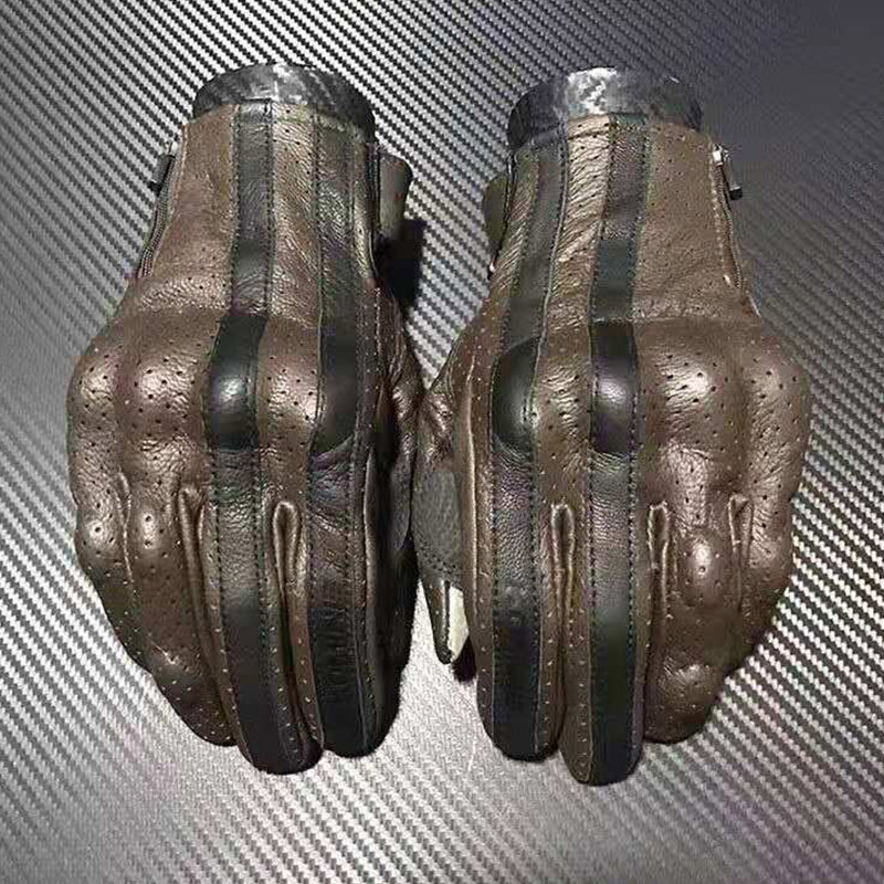 다크 브라운 펀치