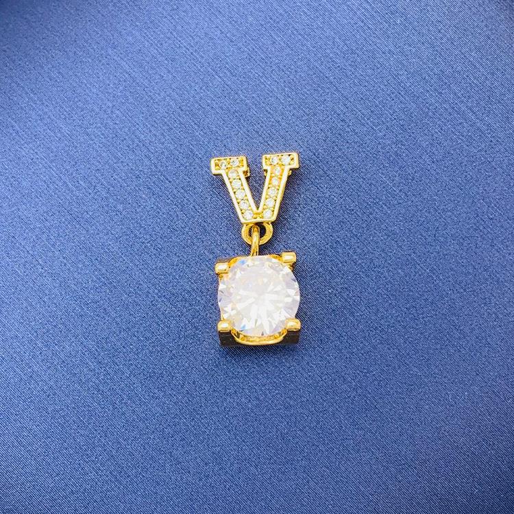 Tiktok Venta caliente colgante al por mayor auto-seleccionado 100 cobre colgante único con fuente de cadena de fábrica al por mayor sin cadena