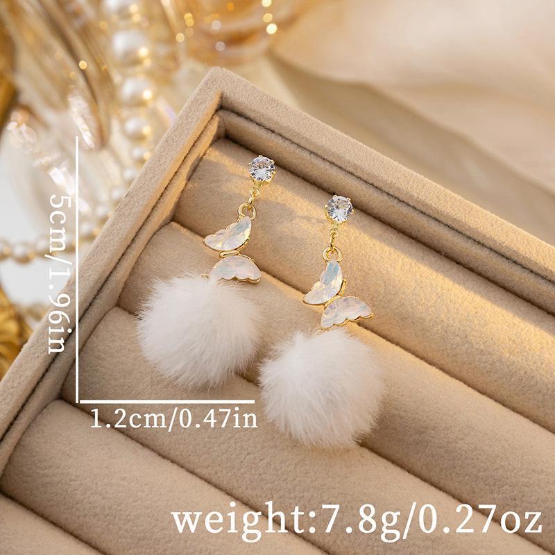 Title 1, Zilveren naaldoorhangers met diamanten, lange v...