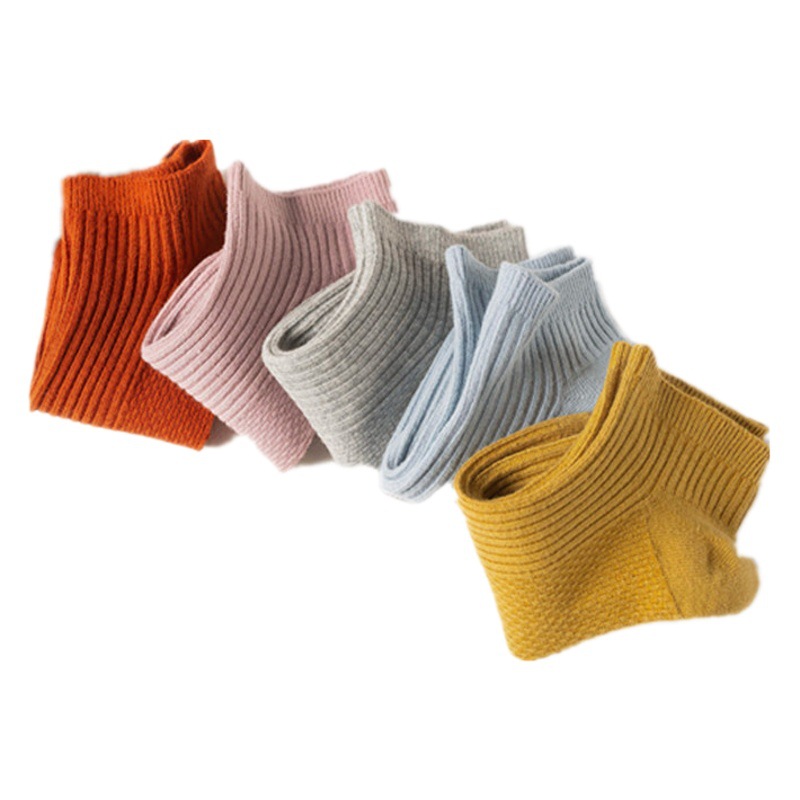 Temporada de algodón peinado de color sólido calcetines de barco de doble aguja calcetines de color caramelo de mujer calcetines de algodón japonés al por mayor