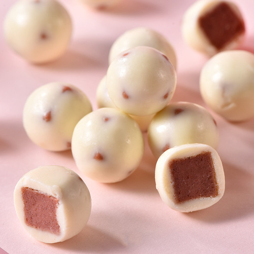 Fasi Miyu yogurt strawberry hawthorn ball casual snack wedding candy gift candy 138g