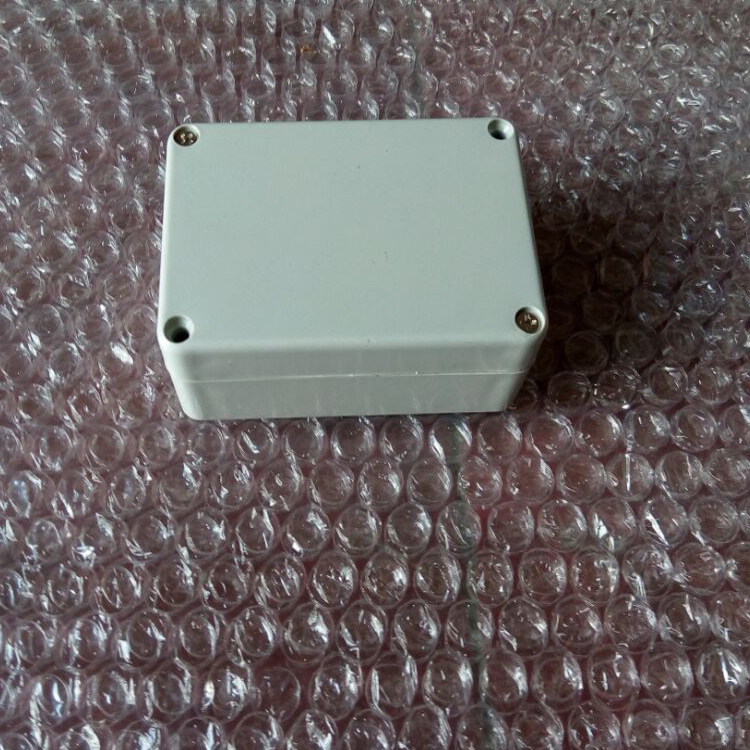 供应防尘户外接线盒 端子台接线盒 配电盒83*58*33密封仪表盒