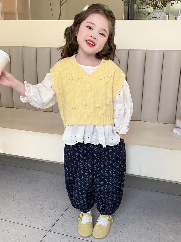 女童套装秋季2025新款儿童针织马甲背心碎花裤娃娃衫小女孩三件套|undefined