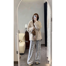 韩系氛围感皮毛一体保暖外套叠穿连帽打底衫直筒裤套装