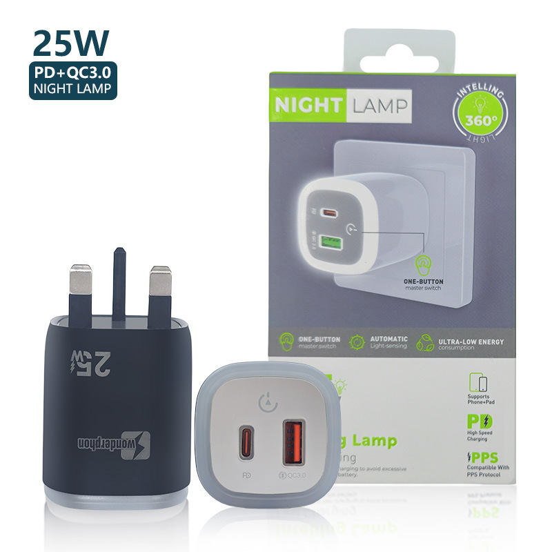 Cross-Border Pd Fast Charging Charger with Light for iPhone and Huawei, Uk Standard Pd25W Smartphone Charging Head