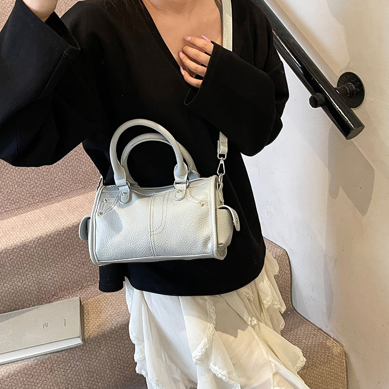Nicho de comercio exterior bolsas de almohada de diseño mujeres 2026 primavera nueva bolsa litchi Boston bolsas de hombro diarias moda image 5