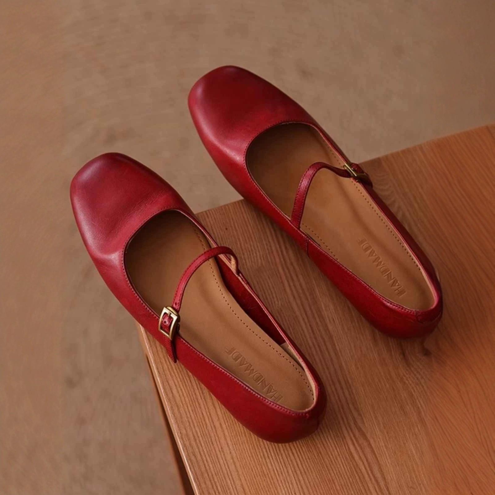 [Готовый склад] 199-3 французские мягкие кожаные красные туфли Мэри Джейн 2025 весна-осень новые мягкие кожаные элегантные балетки для женщин