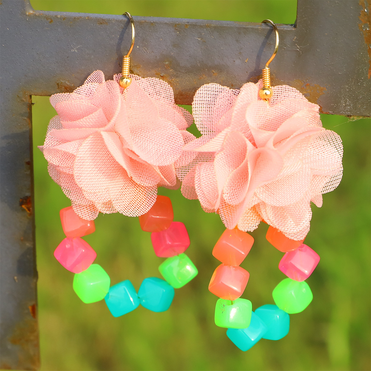 Women's Cute Sweet Pastoral Flowers Beaded Synthetic Yarn Cloth Earrings No Inlaid Drop Earrings display picture 4